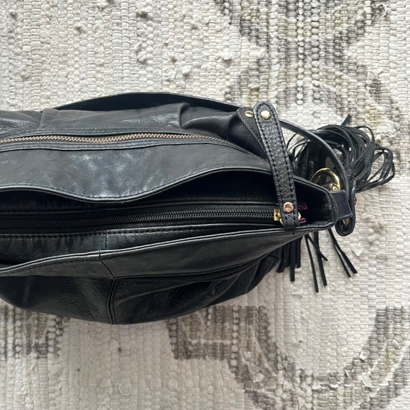 Vintage La Diva Black Shoulder Bag - Picture 3 of 5